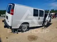 2021 GMC Savana photo