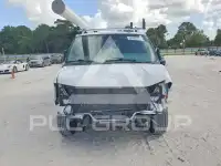 2021 GMC Savana photo