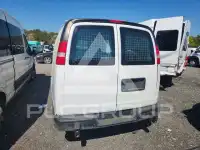 2021 GMC Savana фото