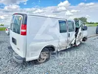 2021 GMC Savana фото