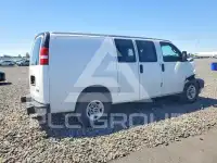 2021 GMC Savana фото