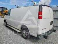 2021 GMC Savana фото