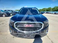2021 GMC TERRAIN photo