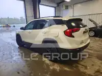 2021 GMC TERRAIN photo