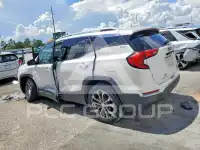 2021 GMC TERRAIN photo