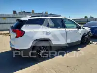 2021 GMC TERRAIN photo