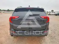 2021 GMC TERRAIN photo
