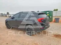 2021 GMC TERRAIN photo
