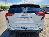 2021 GMC TERRAIN photo