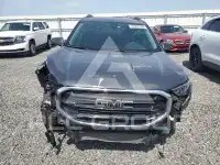 2021 GMC TERRAIN photo