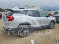 2021 GMC TERRAIN photo