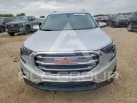 2021 GMC TERRAIN photo