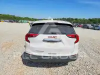 2021 GMC TERRAIN photo