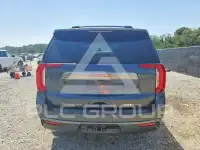 2021 GMC YUKON photo