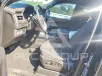 2021 GMC YUKON photo