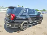 2021 GMC YUKON photo