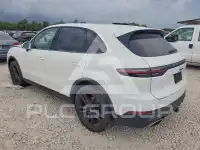 2021 Porsche Cayenne photo