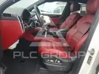 2021 Porsche Cayenne photo