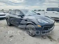 2021 Porsche Cayenne photo