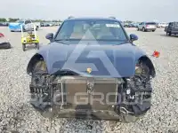 2021 Porsche Cayenne photo