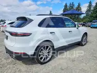 2021 Porsche Cayenne photo