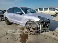2021 Porsche Cayenne photo