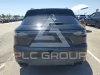 2021 Porsche Cayenne photo