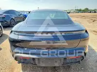 2021 Porsche Taycan фото