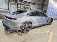 2021 Porsche Taycan фото