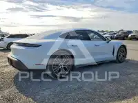 2021 Porsche Taycan фото