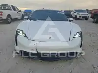 2021 Porsche Taycan фото