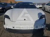 2021 Porsche Taycan photo