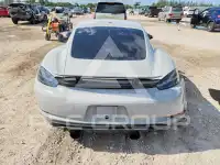 2021 Porsche Cayman photo