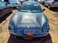 2021 Porsche Panamera photo