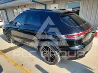 2021 Porsche MACAN photo