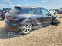 2021 Porsche MACAN photo