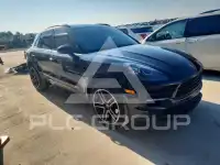 2021 Porsche MACAN photo