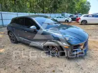 2021 Porsche MACAN photo