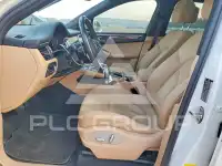 2021 Porsche MACAN photo
