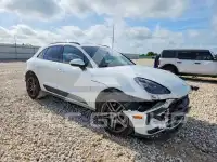 2021 Porsche MACAN photo
