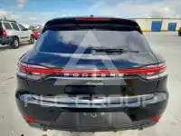 2021 Porsche MACAN photo