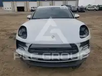 2021 Porsche MACAN photo