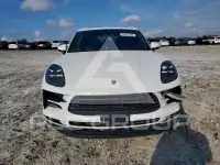 2021 Porsche MACAN photo