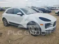 2021 Porsche MACAN photo