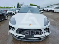 2021 Porsche MACAN photo