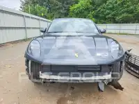2021 Porsche MACAN photo