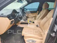 2021 Porsche MACAN photo