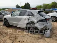 2021 Porsche MACAN photo