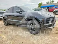 2021 Porsche MACAN photo