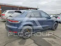 2021 Porsche MACAN photo